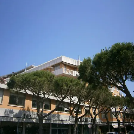 Condominio Commerciale Caorle Exterior photo